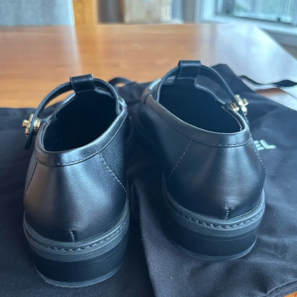 EUC CHANEL Calfskin CC Turnlock Moccasin Loafers 37 in  Black with dust bags - Picture 5 of 9